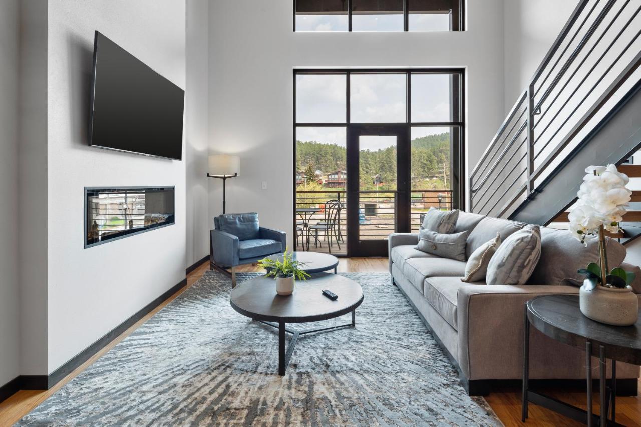 Mcgregor & Main - Luxury Lofts Apartment ฮิลล์ซิตี้ ภายนอก รูปภาพ