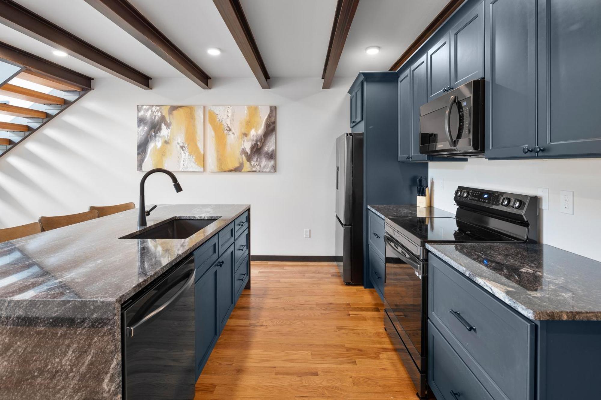 Mcgregor & Main - Luxury Lofts Apartment ฮิลล์ซิตี้ ภายนอก รูปภาพ