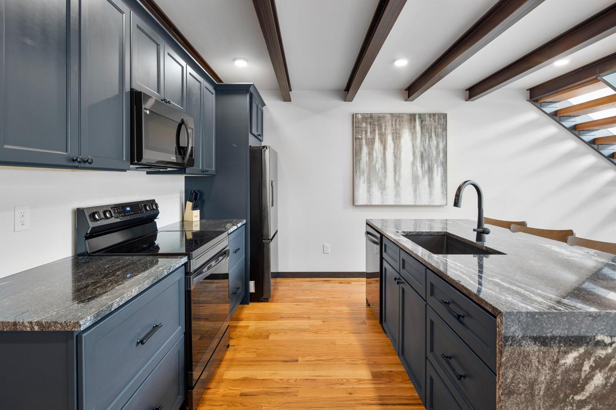Mcgregor & Main - Luxury Lofts Apartment ฮิลล์ซิตี้ ภายนอก รูปภาพ