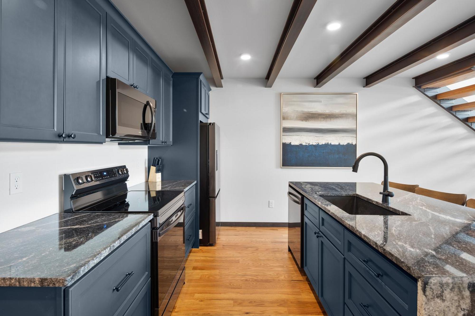 Mcgregor & Main - Luxury Lofts Apartment ฮิลล์ซิตี้ ภายนอก รูปภาพ